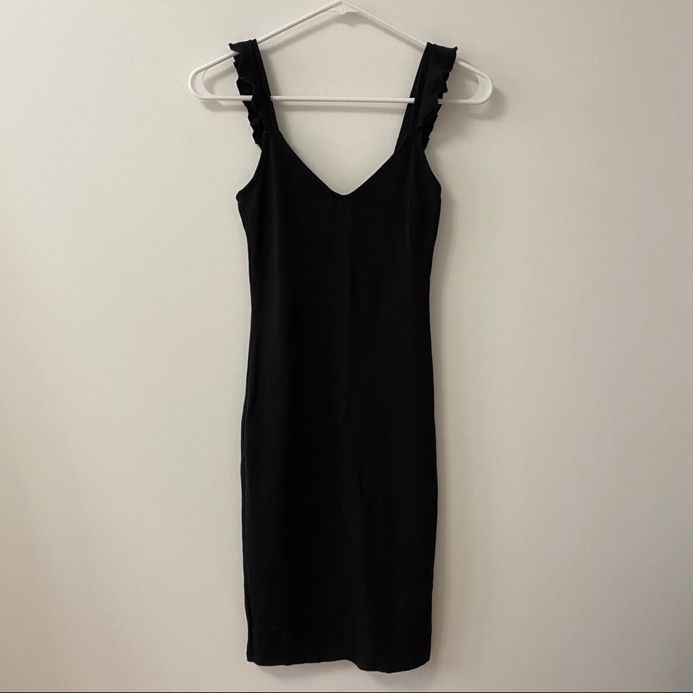 FOREVER 21 BLACK BODYCON RUFFLE STRAP DRESS - Picture 3 of 7